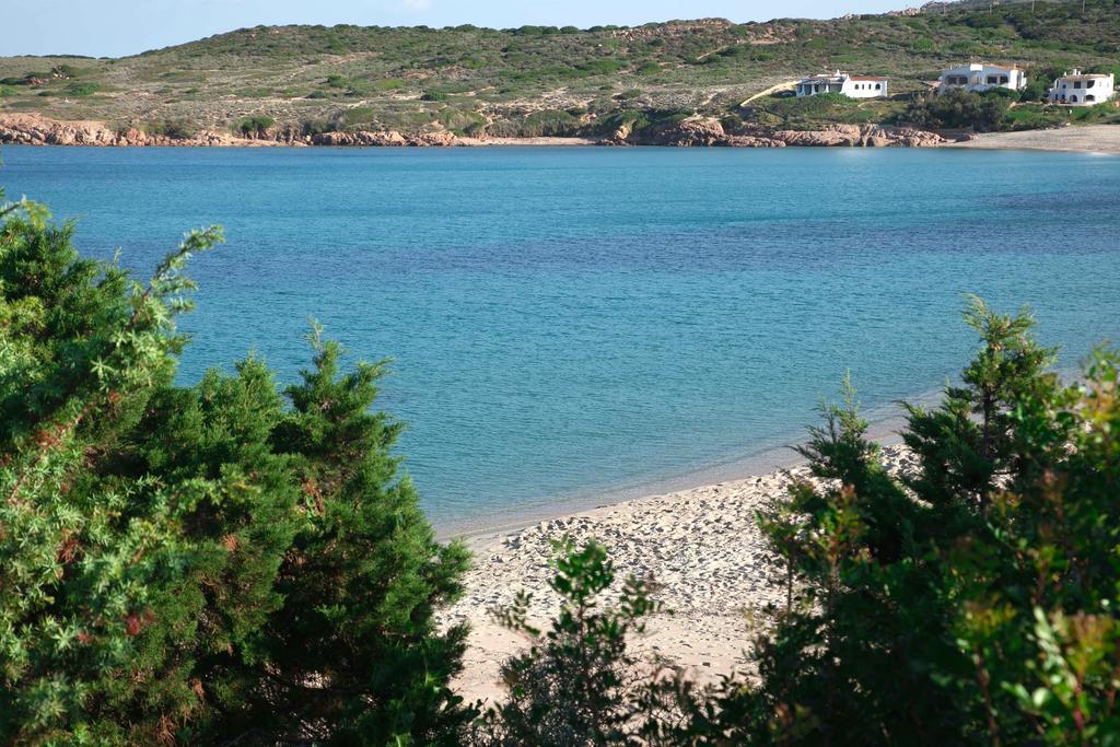 A.I.R. Villa Marinedda Isola Rossa Exterior foto